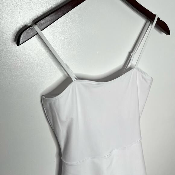 Alo Yoga Alosoft Courtside Tennis Dress Womens Medium White Casual Preppy - Picture 4 of 13